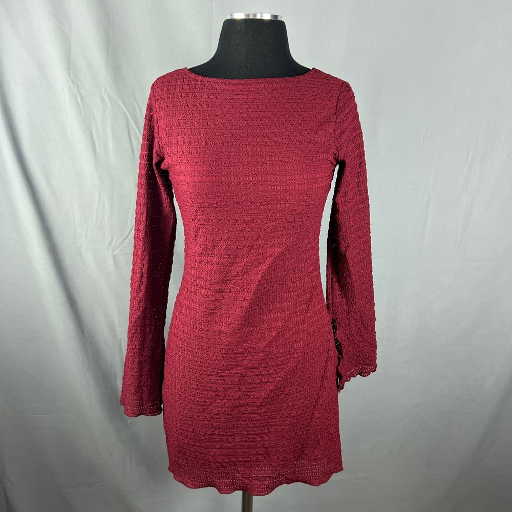 Wild Fable Mini Dress Womens XS Red Stretch Textured Eyelet Split Bell Sleeve